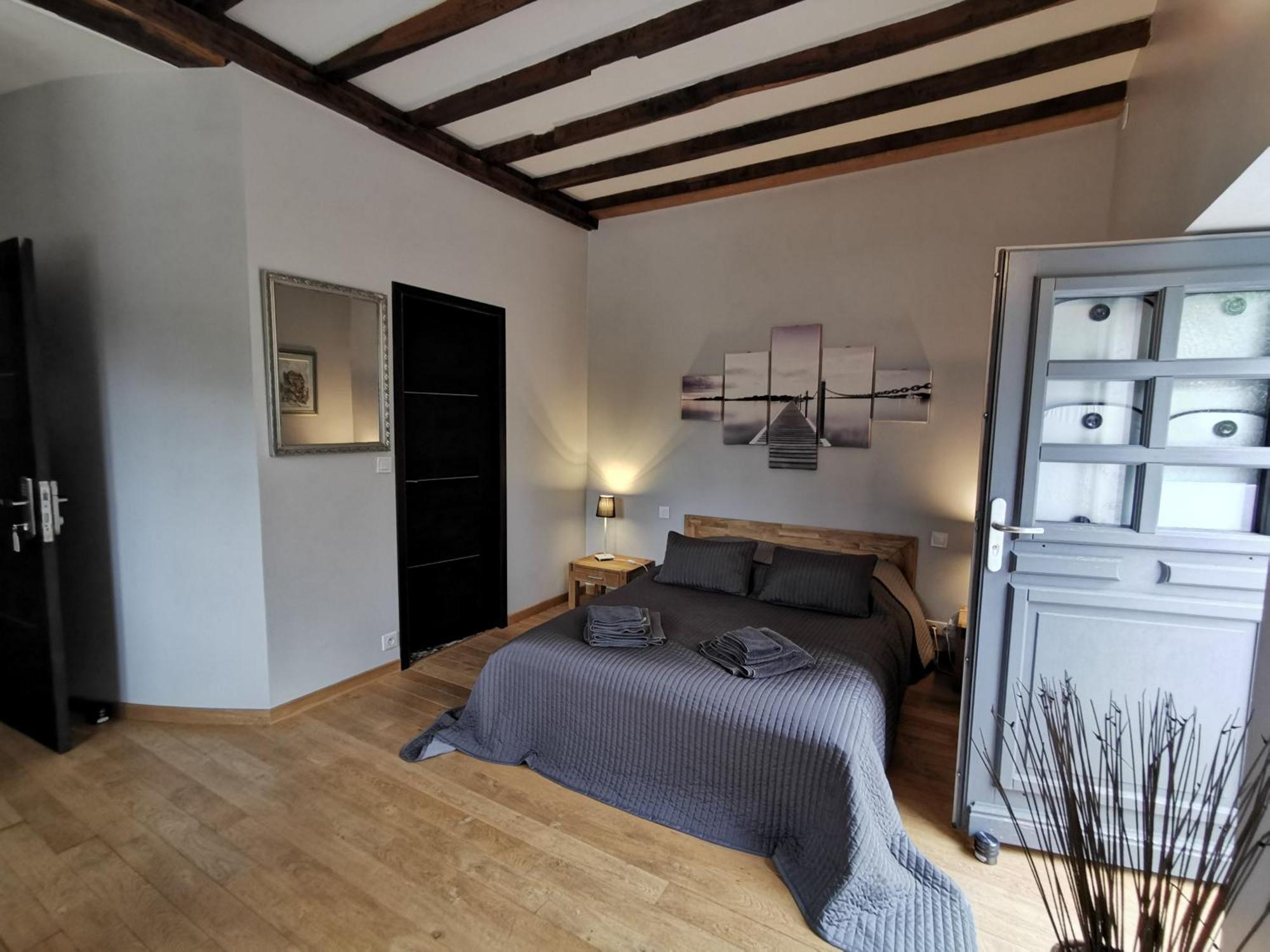 Le Petit Moulin Bed & Breakfast Faverelles Bilik gambar